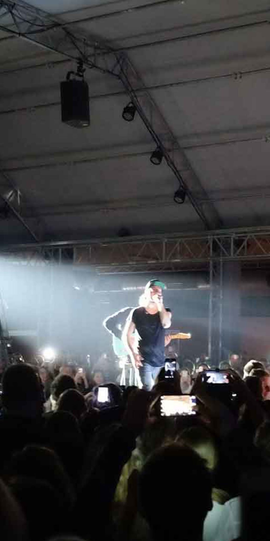  Mark Forster - Konzert - Tape Tour - Sascha Walk - Blog in Orange Motiv 